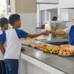cantinas escolares ultraprocessados