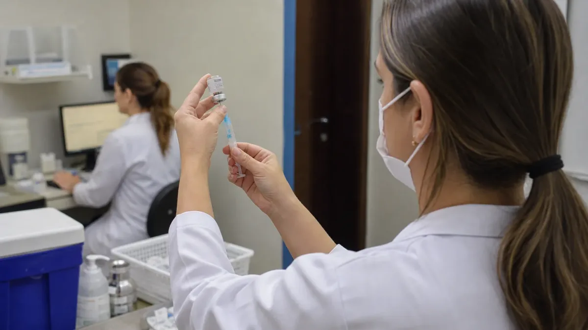 Primavera do Leste vacina dengue profissionais APS